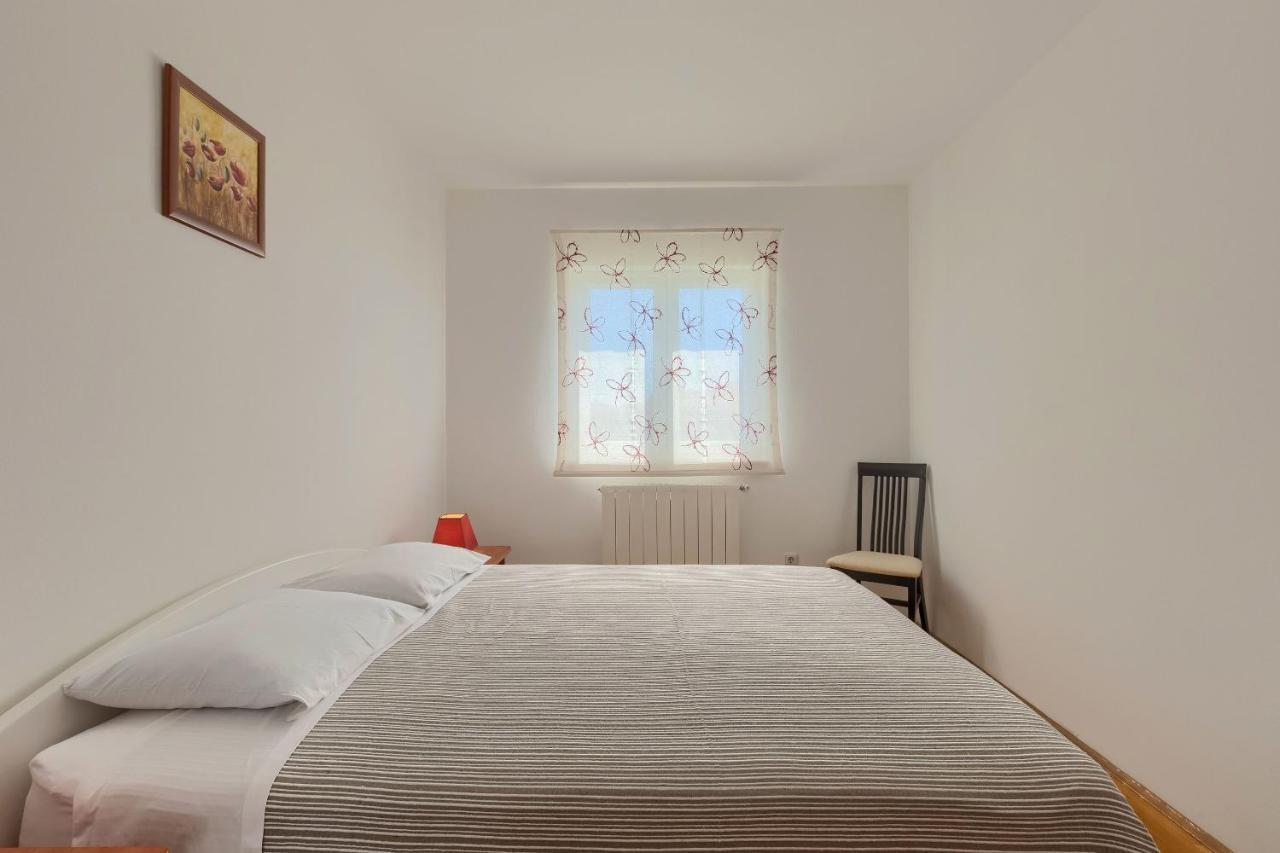 Apartments Boris Fazana Luaran gambar