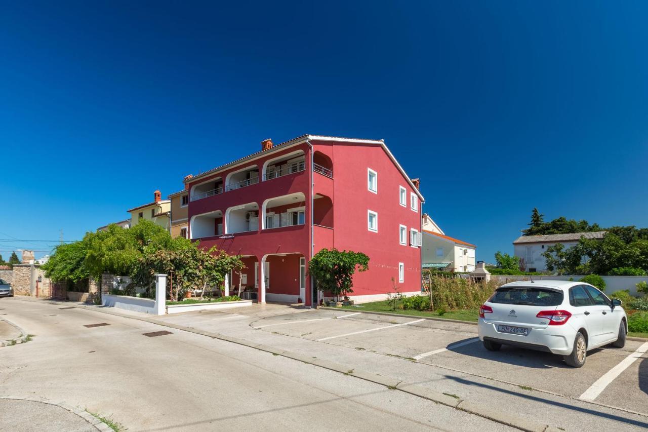 Apartments Boris Fazana Luaran gambar
